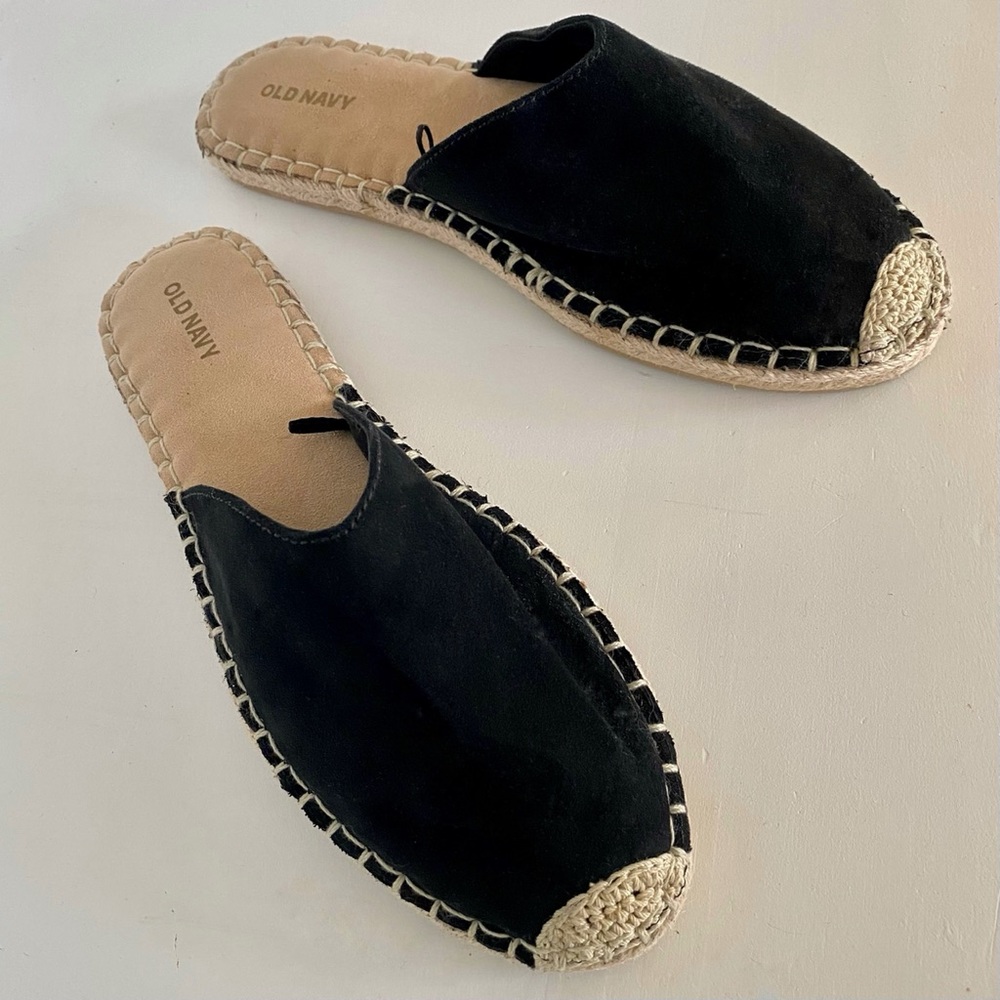 Old Navy Suede Flats